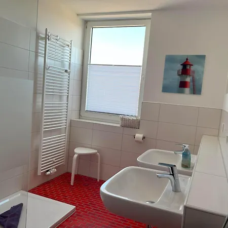 Apartment Haus Seeblick, App. Strandglück *